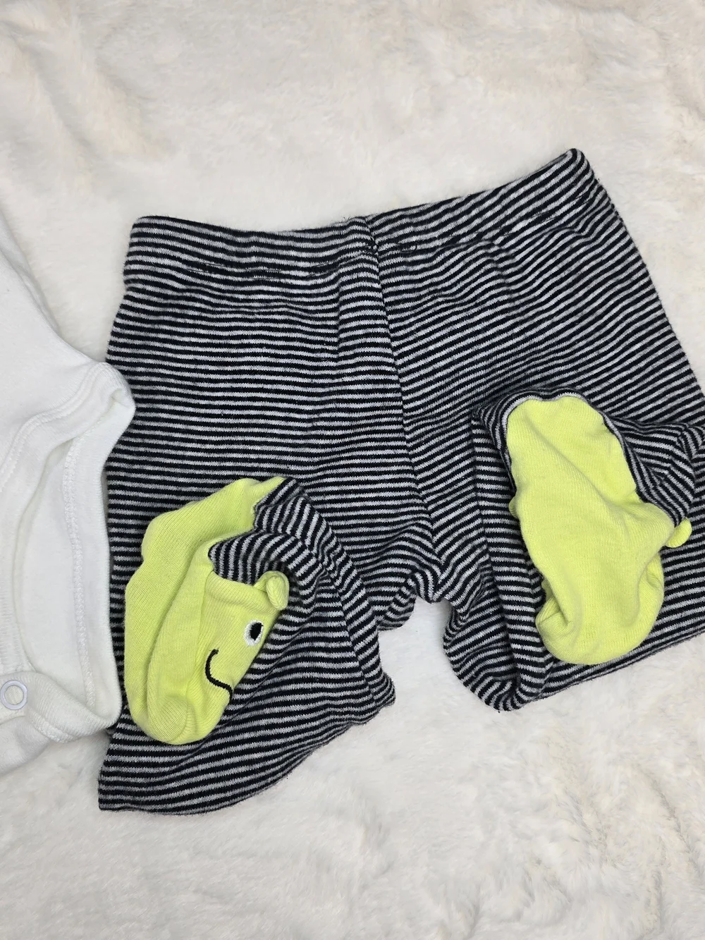 Kids Bundle White Bodysuit and Black-Striped Footed Pants Footies Cotton Alien